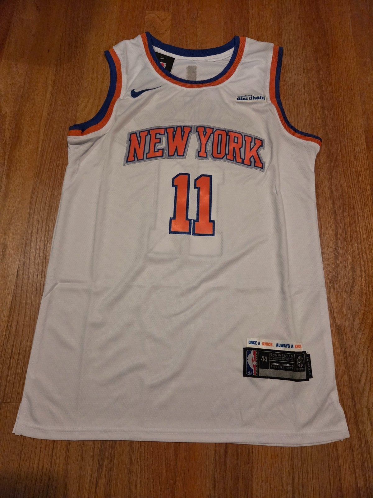 kid’s size regular fit NYK #11 jalen brunson S-XL white stitched NWT