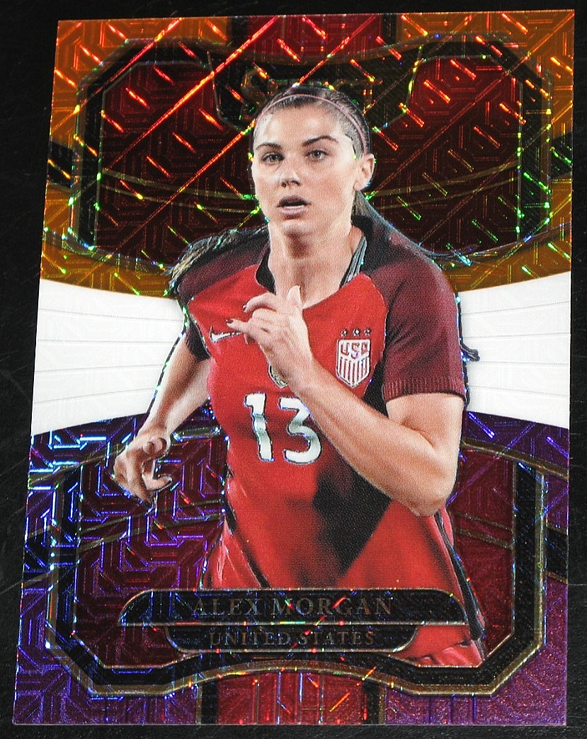 2017-18 Select Alex Morgan Multi-Color Prizm Terrace #13 USA USWNT Rookie 2018
